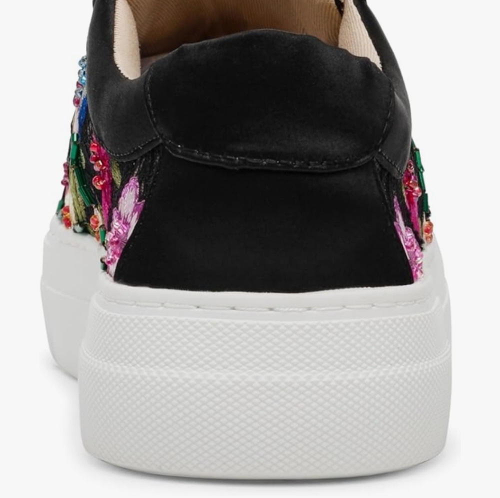 Betsey Johnson Jayla Sneakers‎ Black With Multicolored Embroidery New In Box - Picture 4 of 7